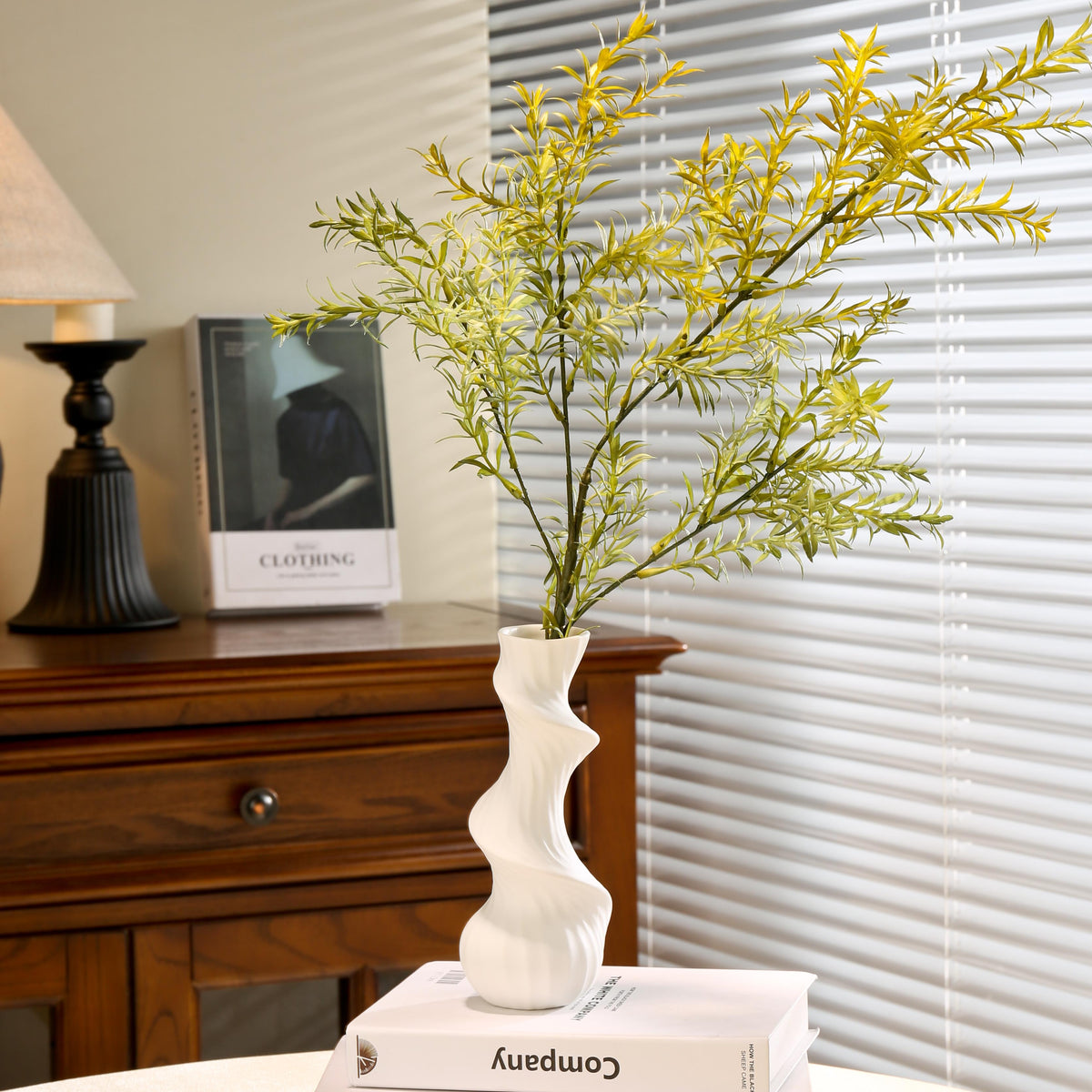 Ceramic vases for home decoration