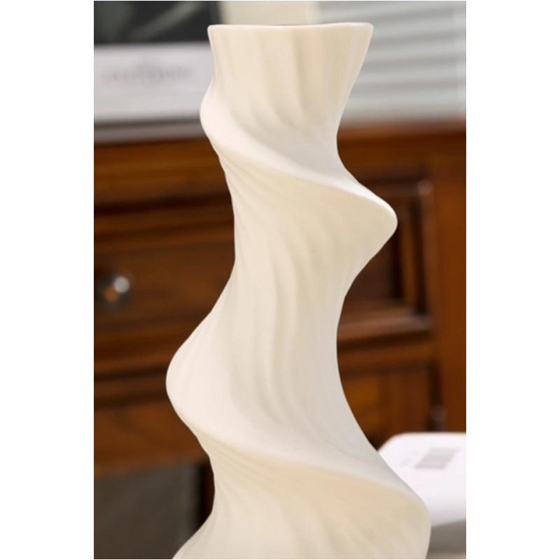 Ceramic vases for home decoration
