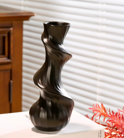 Ceramic vases for home decoration